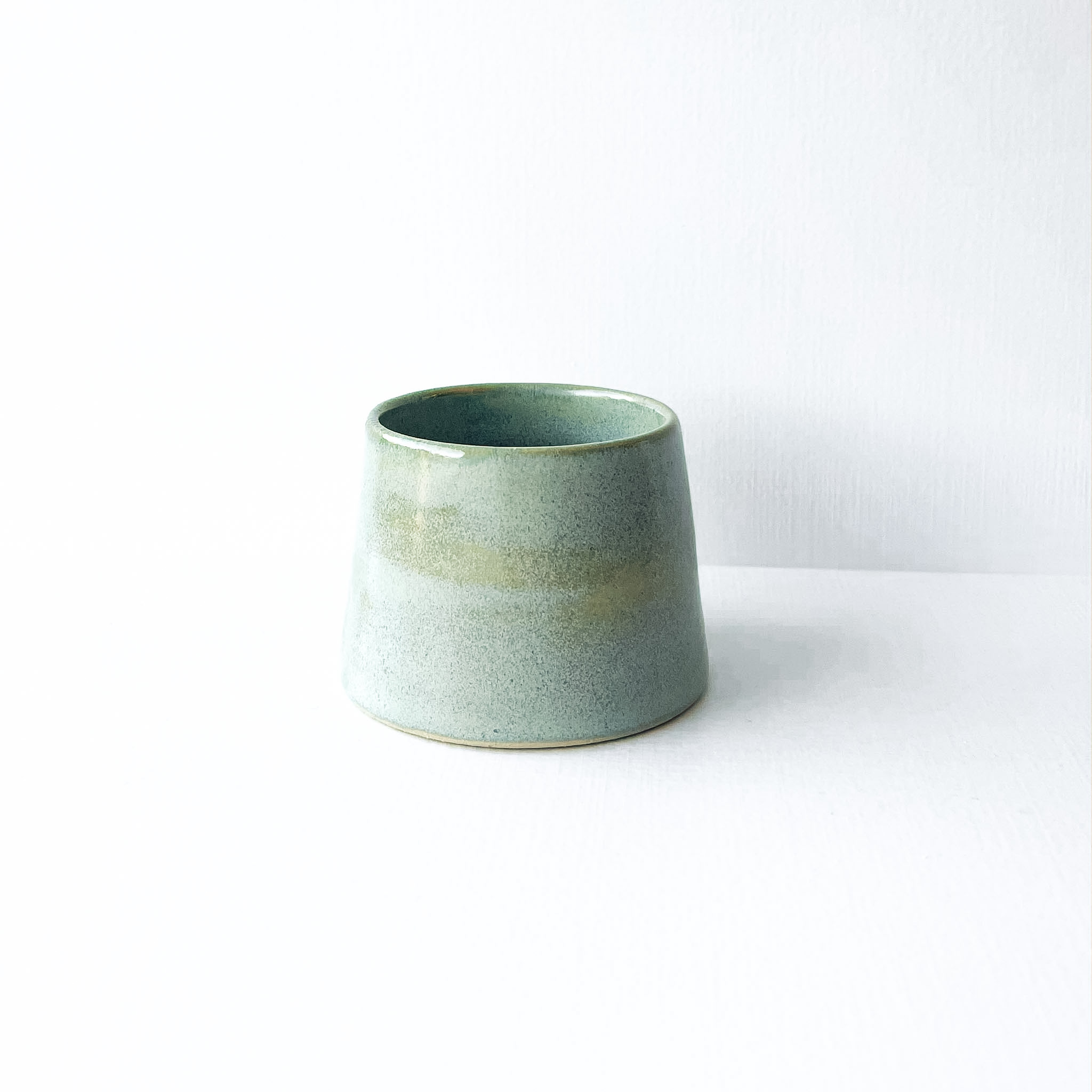Taza triangular - AMERU-024-A